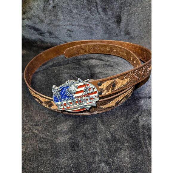 Vintage Marine corps belt buckle & top grain leather belt goes up to a 46W - Picture 1 of 11